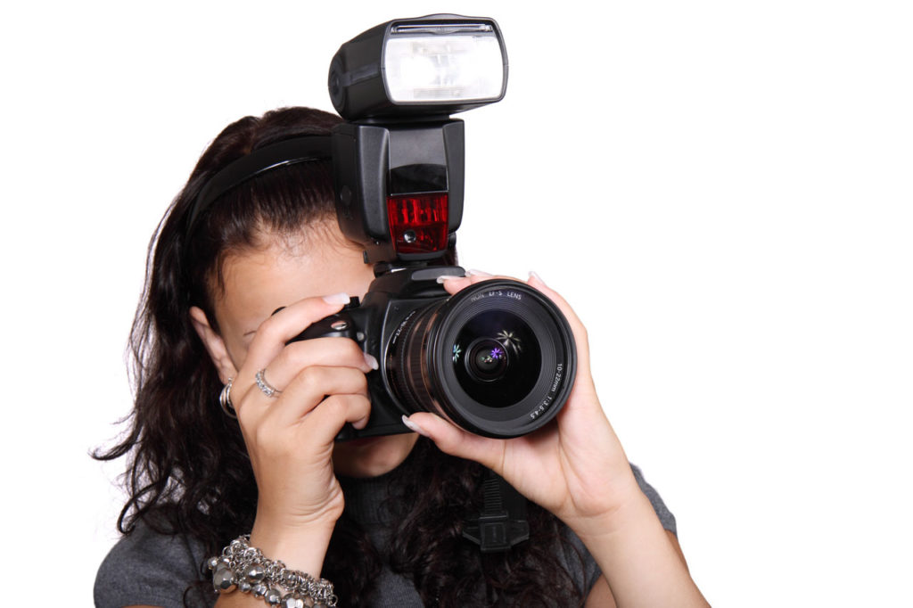 woman takeing pictures